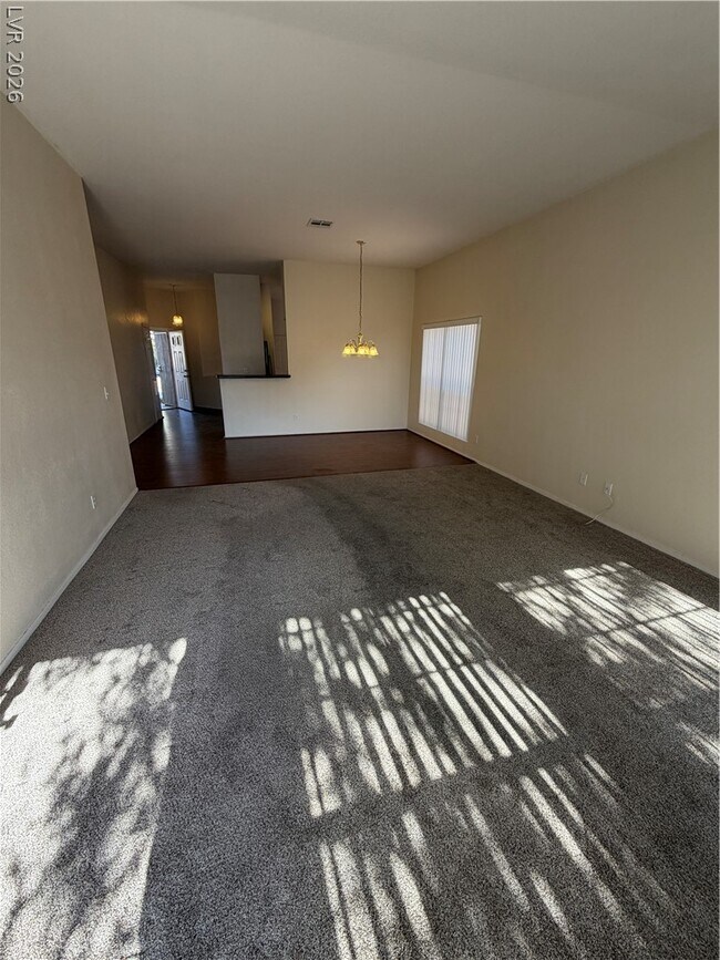 Building Photo - 5408 Cove Point Dr