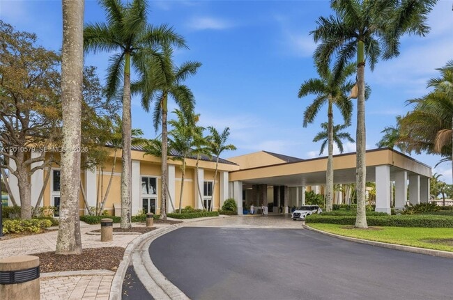 Building Photo - 7765 Yardley Dr