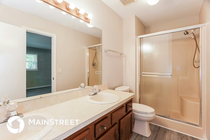 Building Photo - 6370 Buckeye Path Dr N