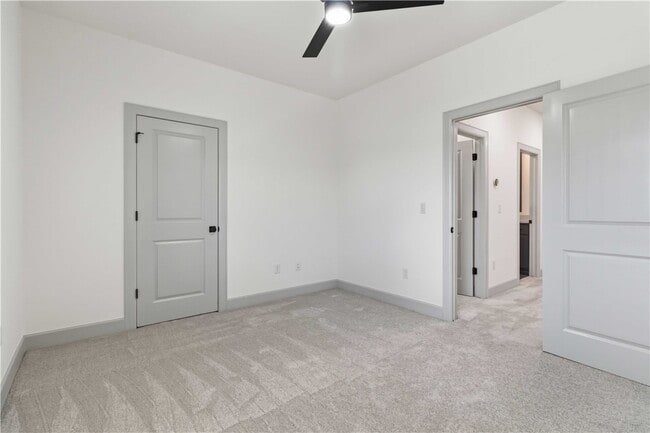 Building Photo - 1051 Whistler St