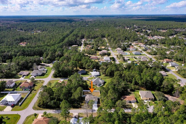 Building Photo - 5 Seabury Pl