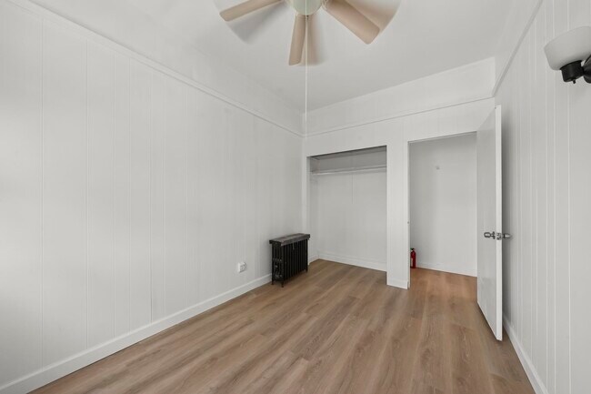 Building Photo - 73 Van Reypen St