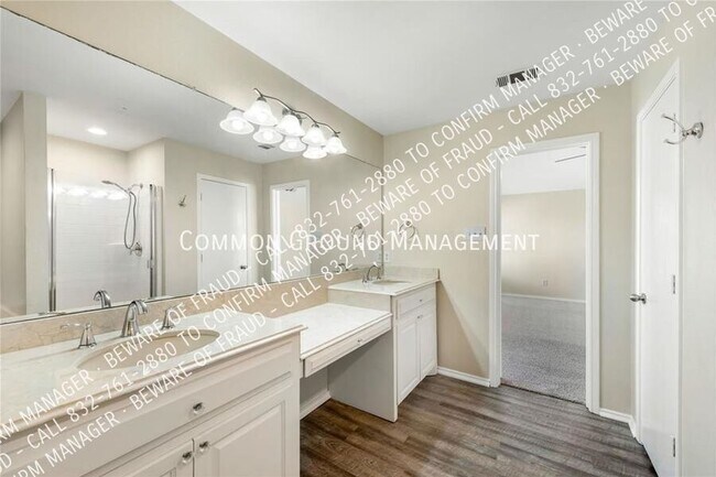 Building Photo - 1118 Grace Dr