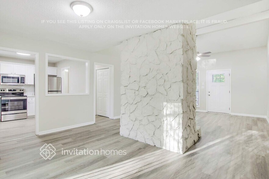 Building Photo - 62 Fairfax Ct