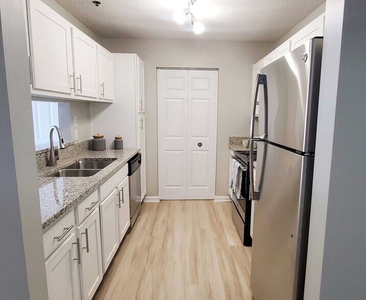 Interior Photo - Ayrsley Landing