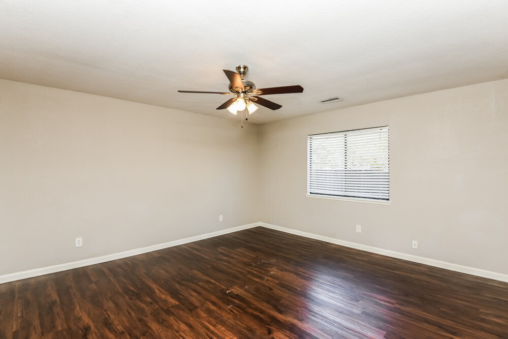 Building Photo - 7812 Burgundy Dr