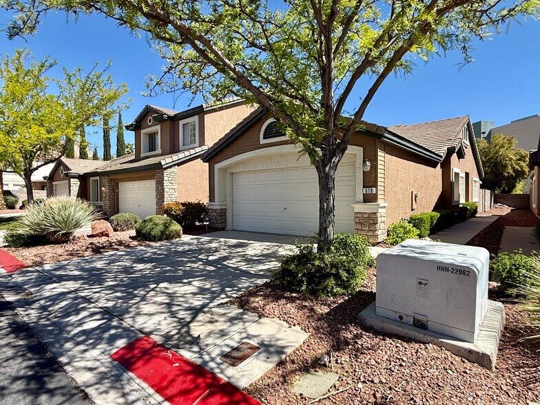 Building Photo - 618 Painted Cloud Pl