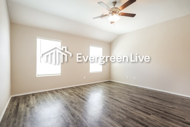 Building Photo - 10756 SW 23rd Pl