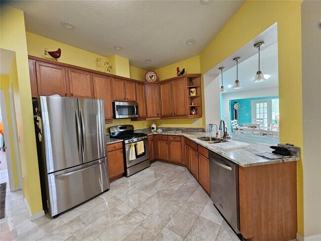 Building Photo - 2038 Grantham Greens Dr