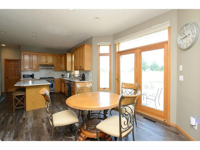 Building Photo - 3516 Westmoor Cir