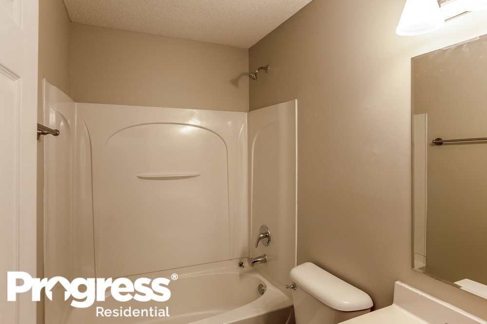 Building Photo - 7158 Crape Myrtle Dr