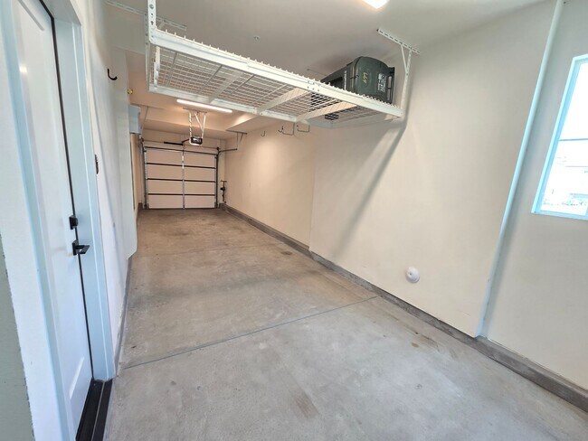 Building Photo - Beautiful 2 bed 2 bath Condo in Covina