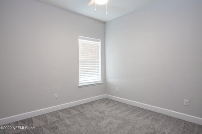 Building Photo - 55 Bluebonnet Way