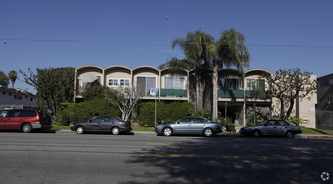 Emerald Apartments Building Photo - Emerald Apartments
