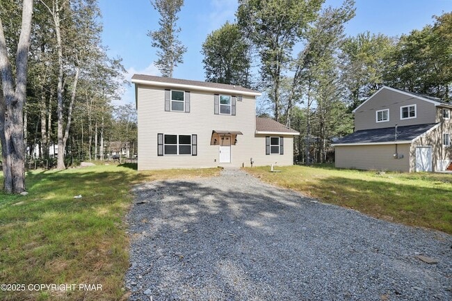 Building Photo - 8475 Bumble Bee Way