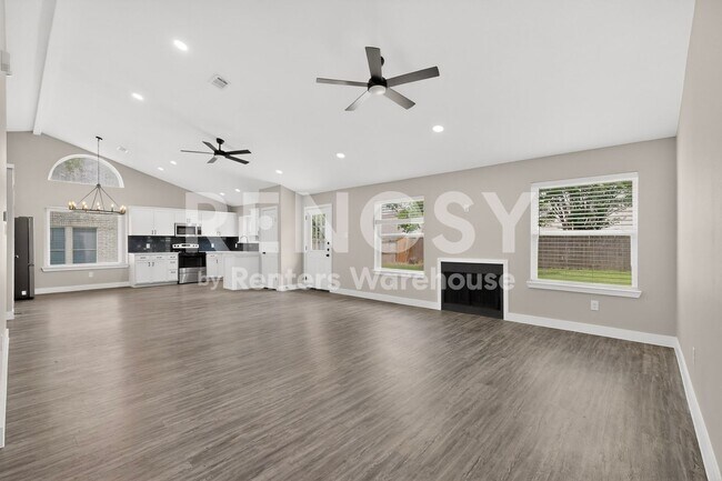 Building Photo - Complete Refreshed Move In Ready in Rowlett