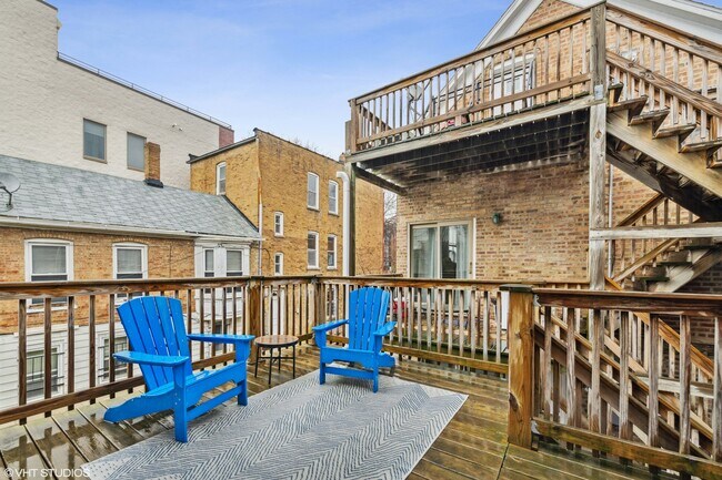 Building Photo - 1744 N Hoyne Ave
