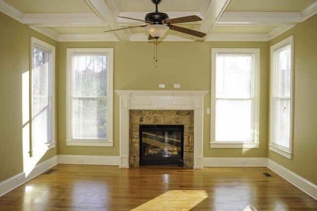 Building Photo - 3160 Rock Manor Way