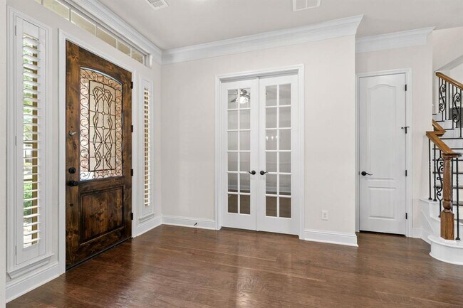 Building Photo - 18900 N Bee Cave Springs Cir