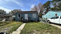 Building Photo - 3963 N Foster Dr