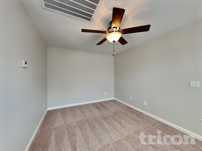 Building Photo - 2104 Bedford Bend