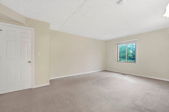 Building Photo - 15502 Orlan Brook Dr