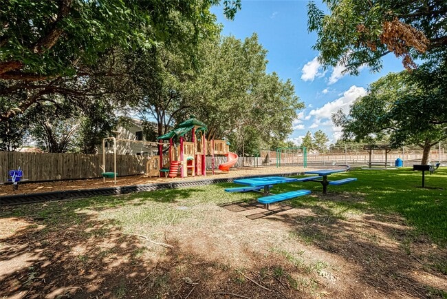 Building Photo - 3103 Ashford Arbor Dr