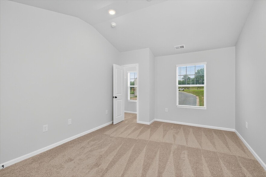 Building Photo - 1308 Hargrove Ave