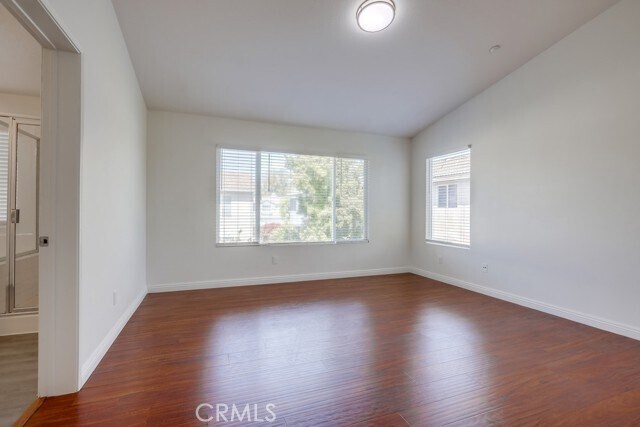 Building Photo - 321 N Riley Ct
