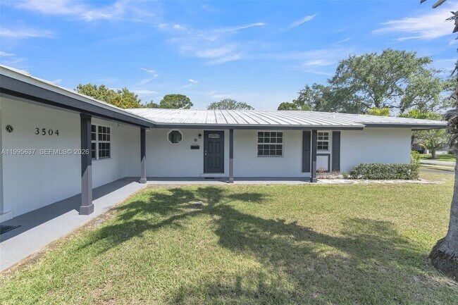 Building Photo - 3504 NW 85th Ave