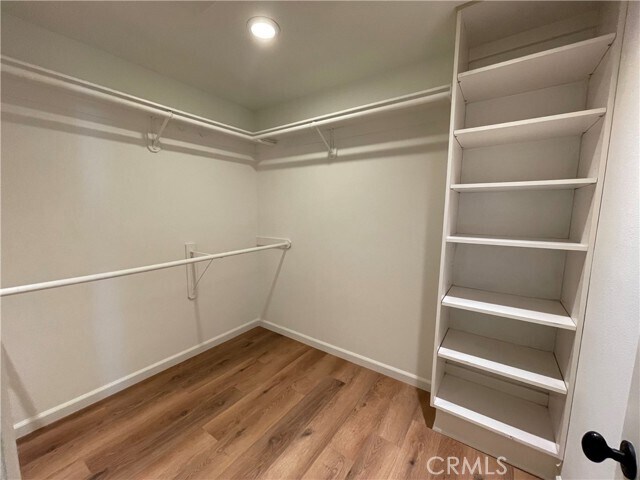 Building Photo - 5072 Edinger Ave