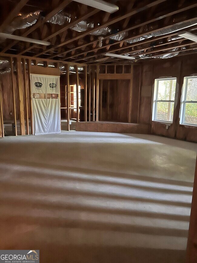 Building Photo - 7505 Whitmire Rd