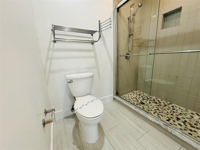 Building Photo - 111 E Washington St