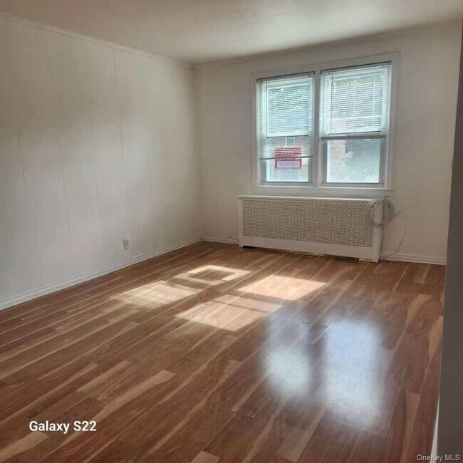 Building Photo - 68-48 Selfridge St