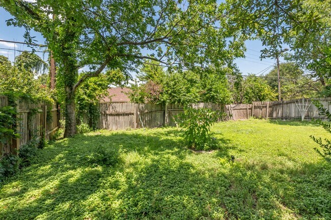 Building Photo - Heart of Pflugerville
