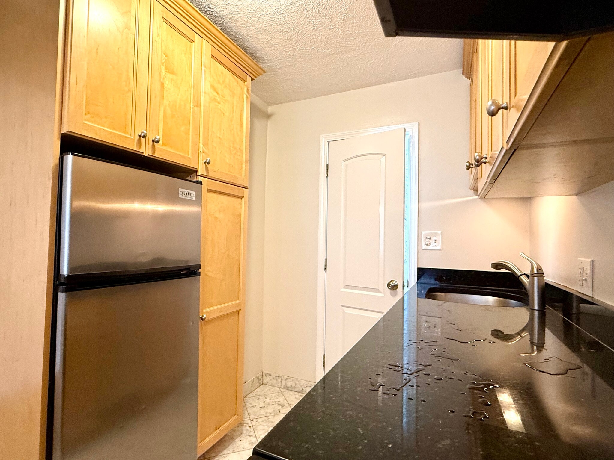 Building Photo - 181 Beacon St