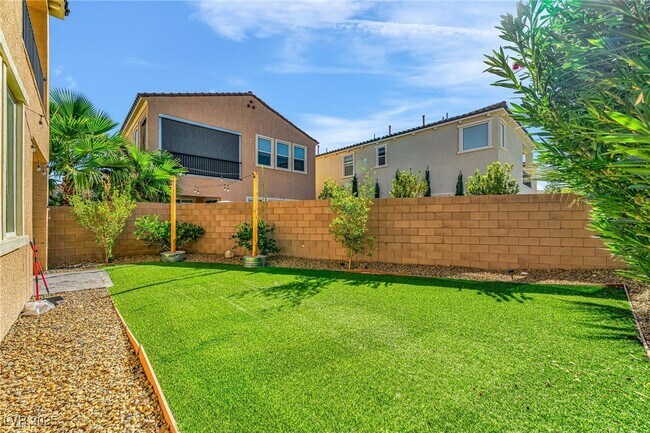 Building Photo - 4287 Paragon Highlands Ave