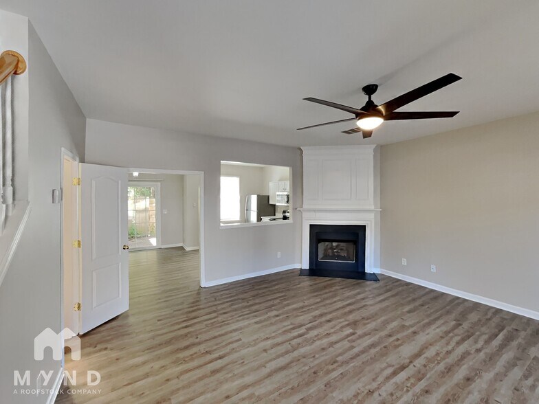 Building Photo - 3968 Elizabeth Glen Way