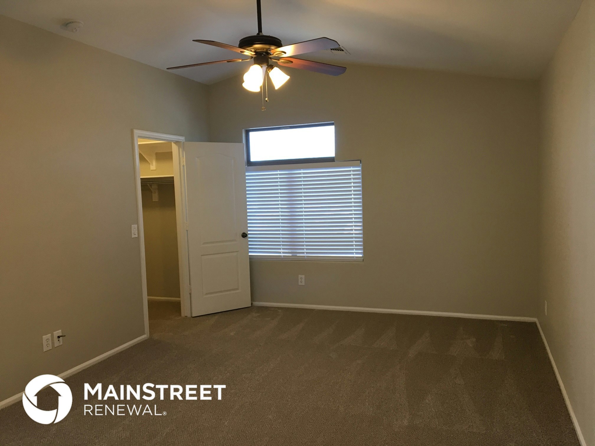 Building Photo - 2503 W White Feather Ln