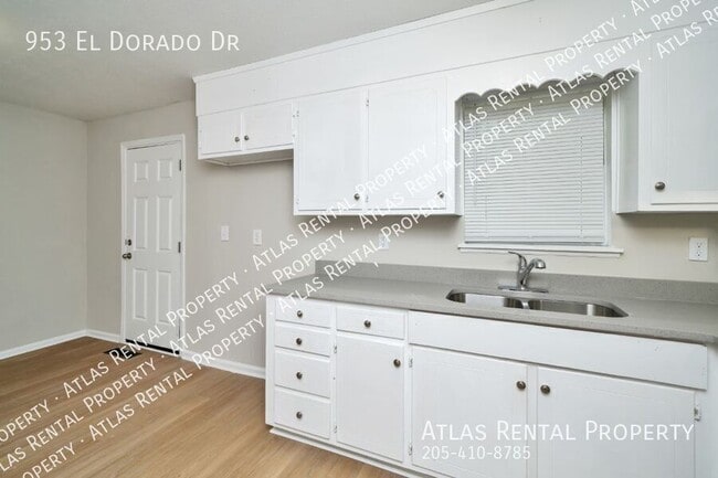 Building Photo - 953 Eldorado Dr