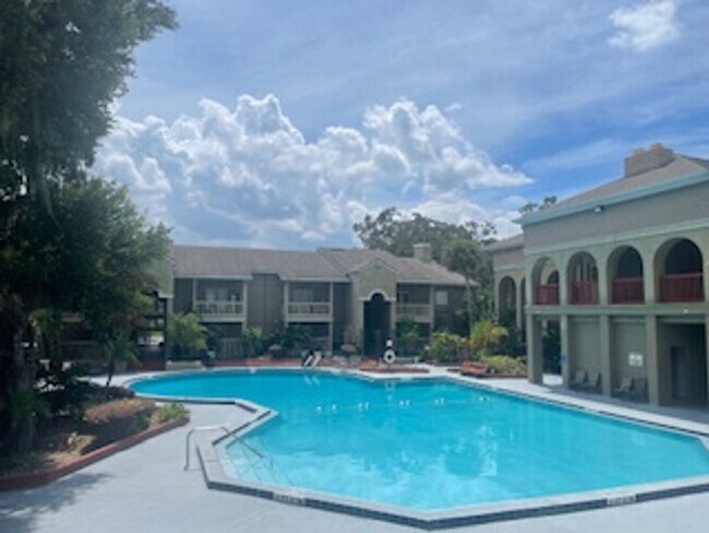 Building Photo - 2 Bed / 2 Bath Condo. In Altamonte Springs, Available Now !