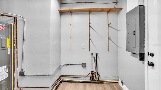 Building Photo - 11912 McMullen Loop