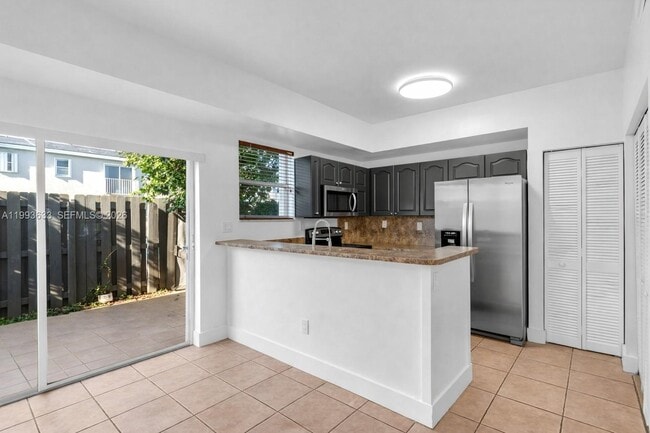 Building Photo - 5240 NW 109th Ave