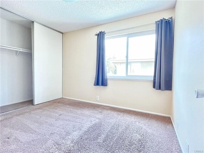 Building Photo - 2127 Eveningside Dr