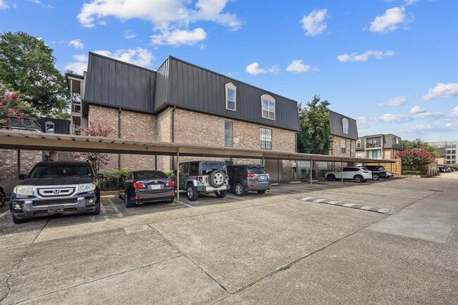 Building Photo - 2400 N Braeswood Blvd