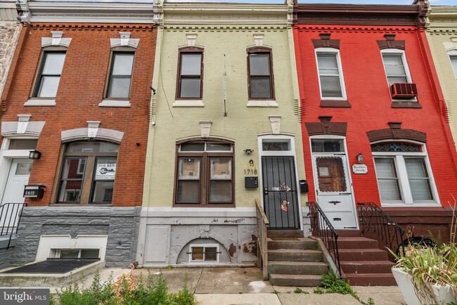 Building Photo - 1718 Edgley St