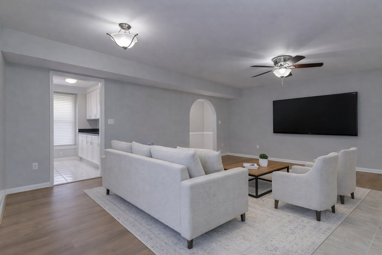 Building Photo - 425 Rennie Ct