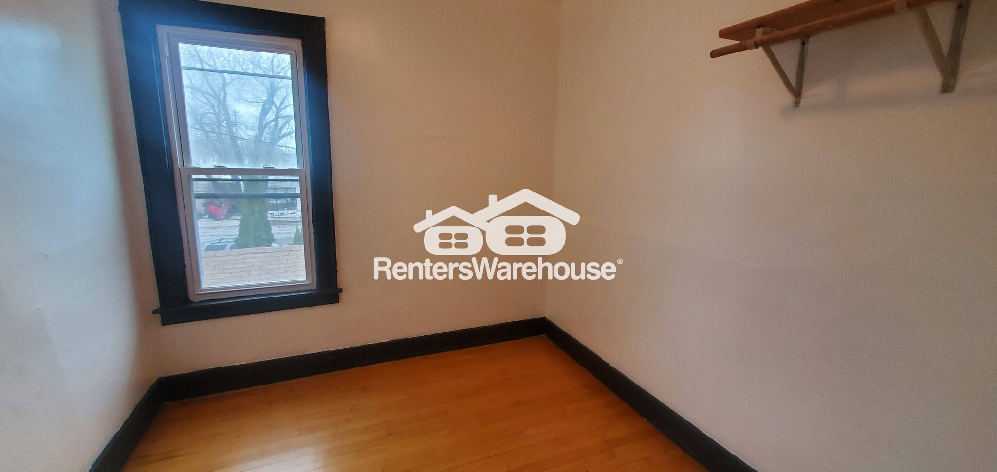 Building Photo - 2867 N Fratney St