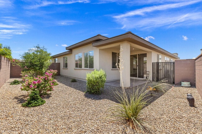 Building Photo - 51555 Ponderosa Dr.