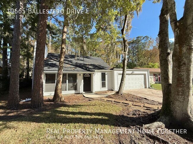 Building Photo - 10665 Ballestero Dr E